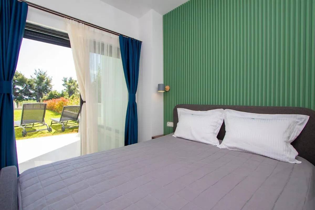 Villa Three Kriopigi By Halkidiki Villas Greece